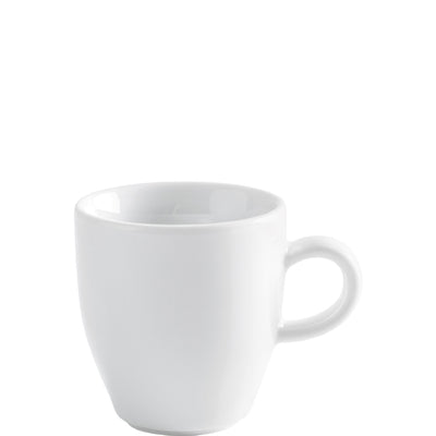 Ein schlichtes, weißes Kaffeetasse ohne Muster oder Verzierungen. Die Tasse hat eine glatte Oberfläche und eine leicht konische Form. Sie steht auf einem hellen Untergrund. Der Henkel ist geschwungen und ergonomisch geformt, um einen bequemen Halt zu gewährleisten. Innen ist die Tasse ebenfalls weiß und glänzend, was einen sauberen Eindruck hinterlässt.