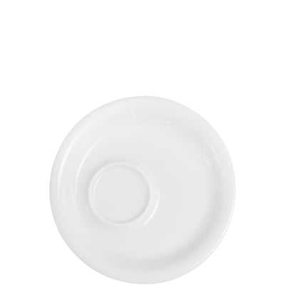 Ein schlichtes, rundes, weißes Unterteller aus Porzellan. Der Teller hat einen leicht erhöhten Rand und eine kleine Vertiefung in der Mitte, die für das Positionieren einer Tasse gedacht ist. Die Oberfläche ist glatt und glänzend, ohne Muster oder Dekorationen, was ihn vielseitig für verschiedene Tischgedecke macht.