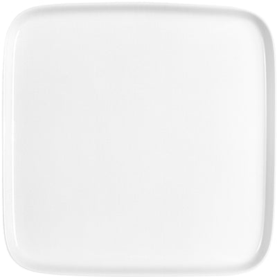 Ein quadratischer, glänzender Teller aus weißem Porzellan, ohne Dekor oder Muster. Der Teller hat leicht abgerundete Ecken und eine glatte Oberfläche, die Licht reflektiert. Dieser schlichte Teller eignet sich ideal für die Präsentation von Speisen und ist vielseitig einsetzbar in der Gastronomie oder im privaten Bereich.