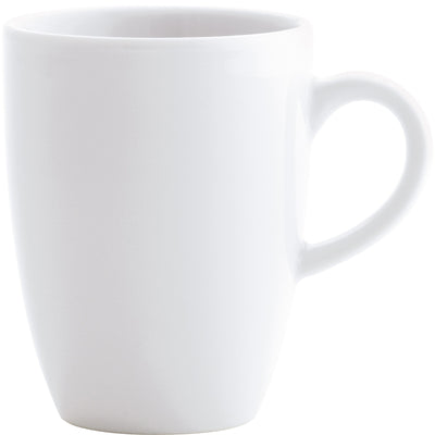 Ein einfaches, elegantes, weißes Kaffeetassen-Design ohne Muster oder Dekor. Die Tasse hat eine schlichte, zylindrische Form mit einem stabilen Henkel auf der rechten Seite. Der Innenraum der Tasse ist ebenfalls weiß und reflektiert das Licht. Das Bild zeigt die Tasse auf weißem Hintergrund, wodurch der Fokus auf dem Objekt liegt.